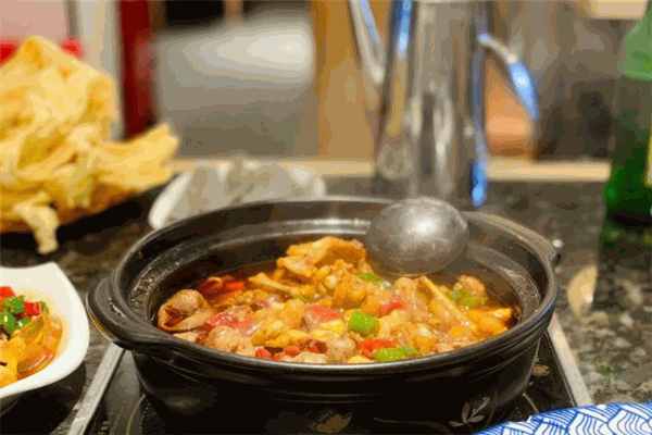 巴實(shí)炒菜干鍋