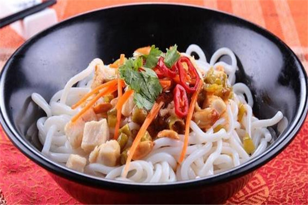 吉利緣過(guò)橋米線加盟