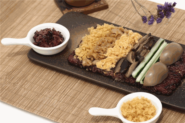愛尚阿喲飯團(tuán)燒加盟