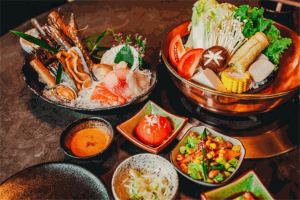 金巴上鮮鍋物料理加盟
