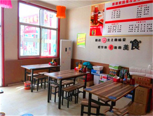串串家園金湯麻辣燙加盟