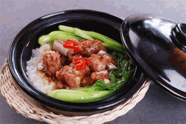 客家小廚秘制煲仔飯
