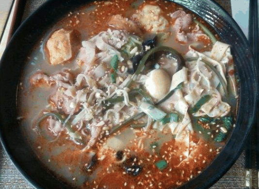 老號川麻辣燙