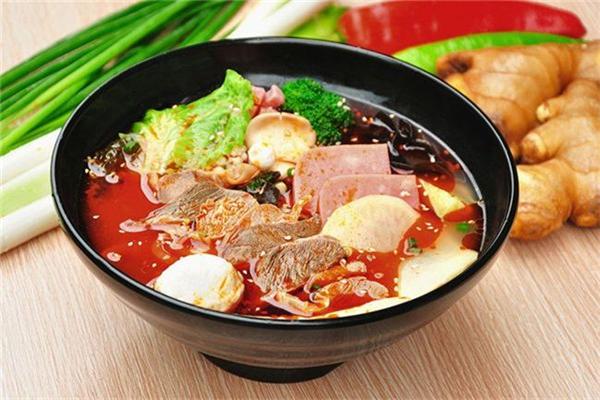 串串愛愛骨湯麻辣燙