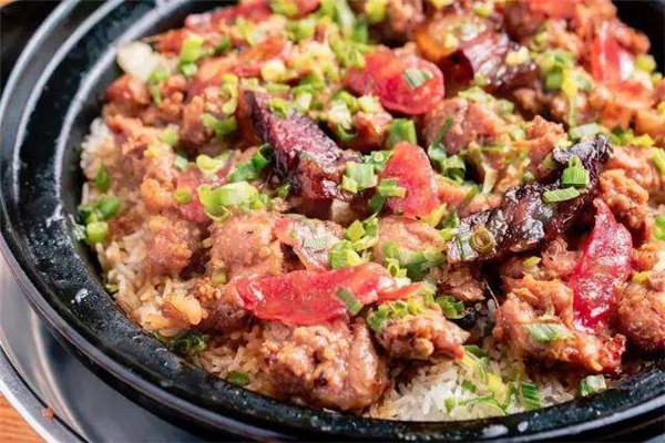 添好運(yùn)煲仔飯加盟