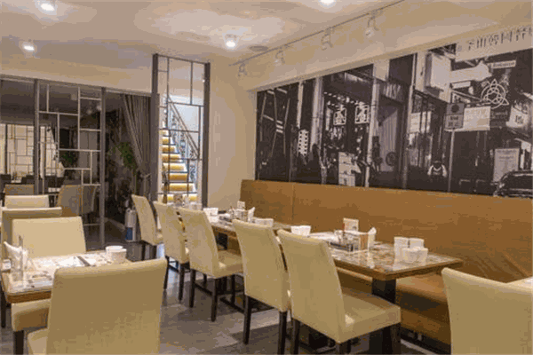 港匯茶餐廳加盟