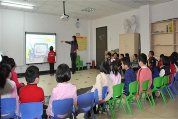 小小英語兒童英語