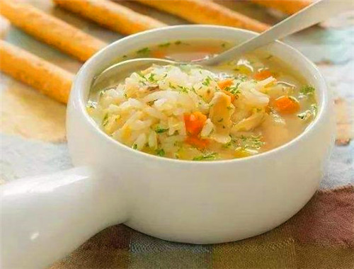 湯小子泡飯加盟