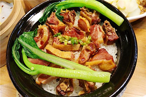 寶媽煲仔飯加盟
