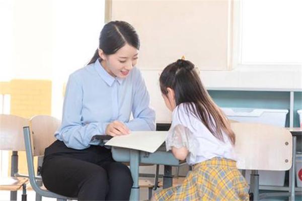 卡蒙凱德少兒英語(yǔ)教育