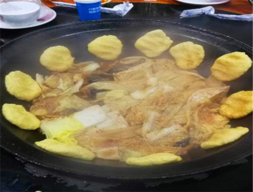 灶臺王鐵鍋燉加盟