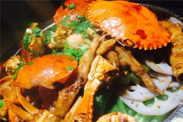 童小胖肉蟹煲