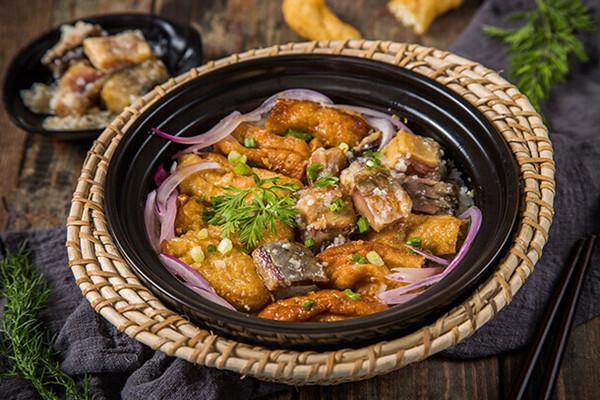 秧苗青青煲仔飯