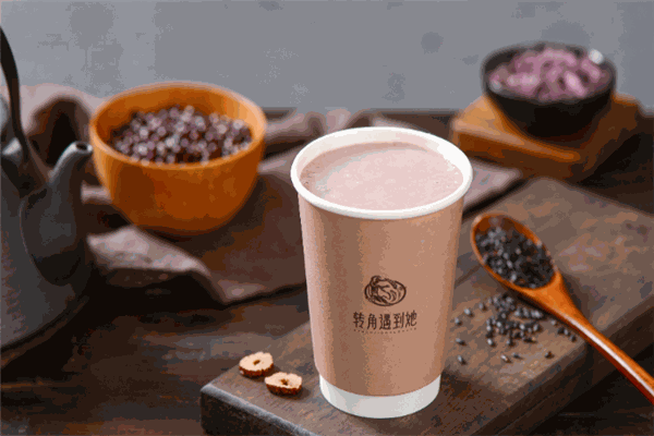 轉(zhuǎn)角遇到她奶茶加盟