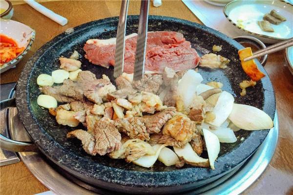 韓式自選烤肉火鍋加盟