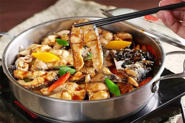 龍利魚(yú)燜鍋加盟