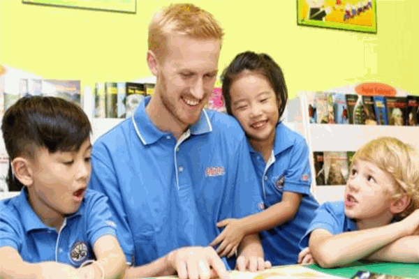 階梯少兒英語