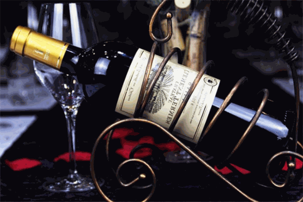 海豚進口葡萄酒加盟