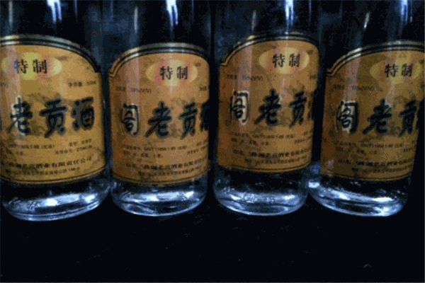 閣老貢白酒加盟