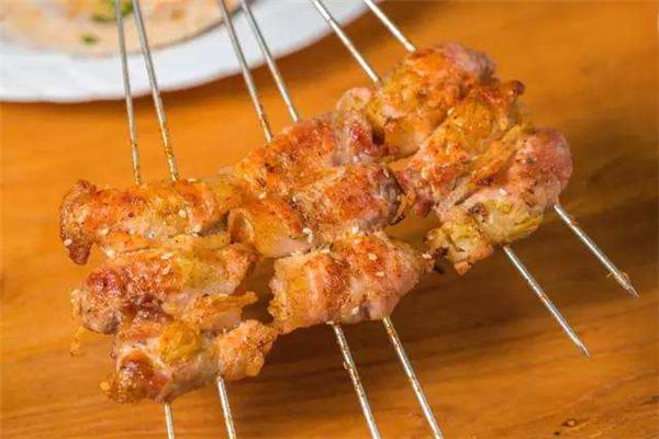 天樂擼秘醬五花肉串