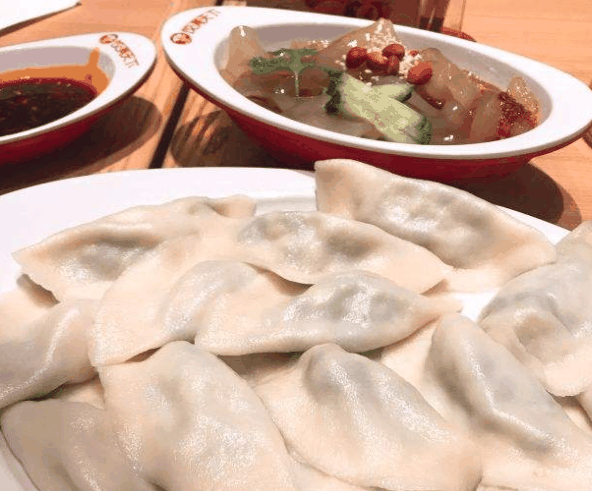 餃滿天下