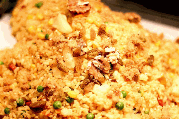 鍋廬一碗炒飯加盟