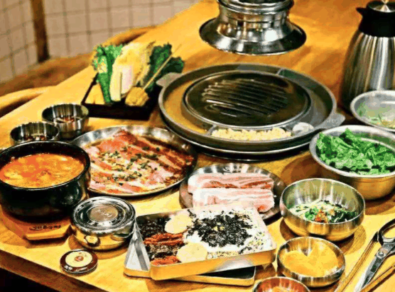 韓牛庭院烤肉店