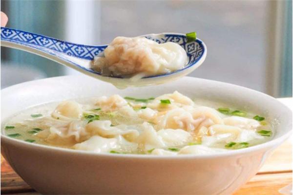 十個(gè)鮮餛飩