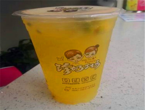 1+1珍奶工坊奶茶加盟