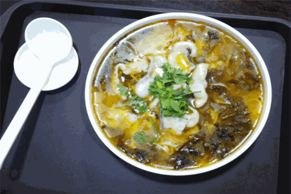 魚歪歪酸菜魚米線加盟