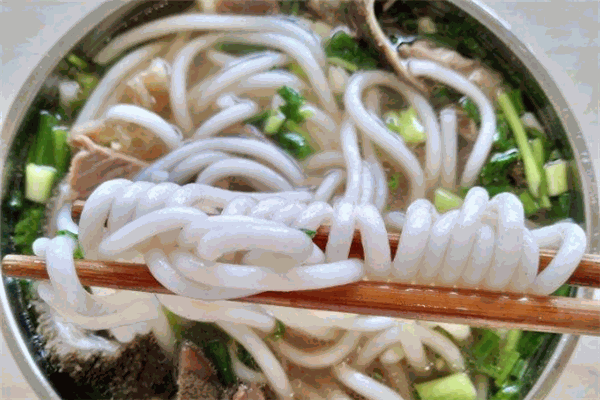 鹽邊羊肉米線加盟