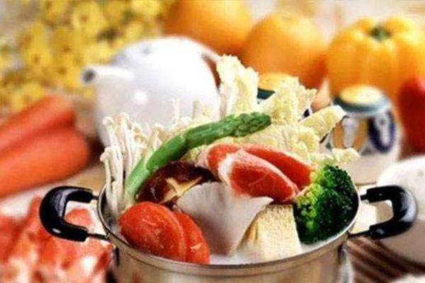 甲哺甲哺火鍋加盟