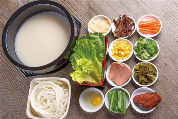 豆豆米線加盟