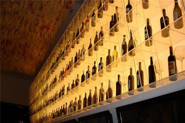 金橡樹馮卡賽特葡萄酒加盟