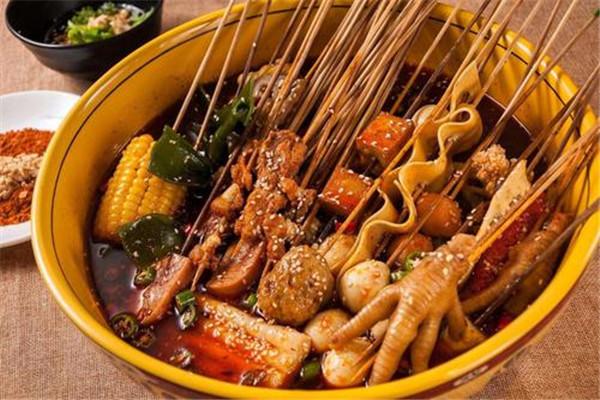 小芳冷串串加盟