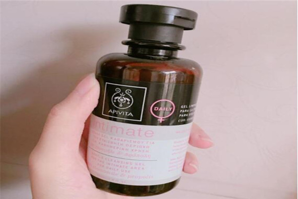 艾蜜塔化妝品