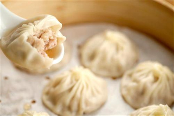 一品香灌湯包