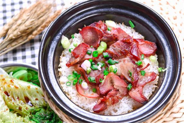 禾舀煲仔飯