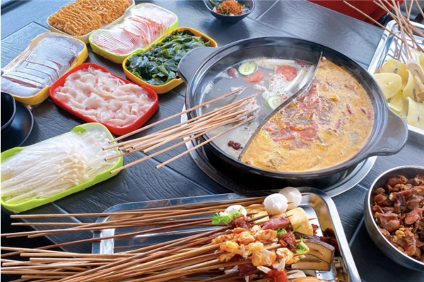 蜀川川火鍋串串