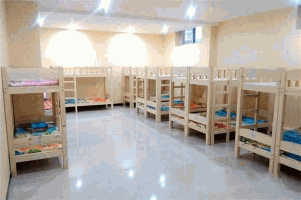陽光森林幼兒園加盟