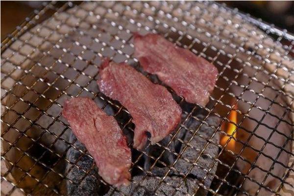 樂焰燒肉