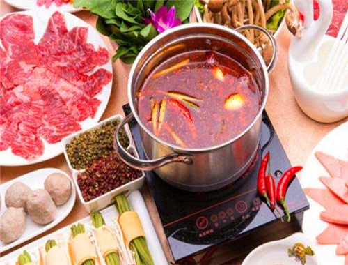 麻小辛自動(dòng)化旋轉(zhuǎn)火鍋加盟