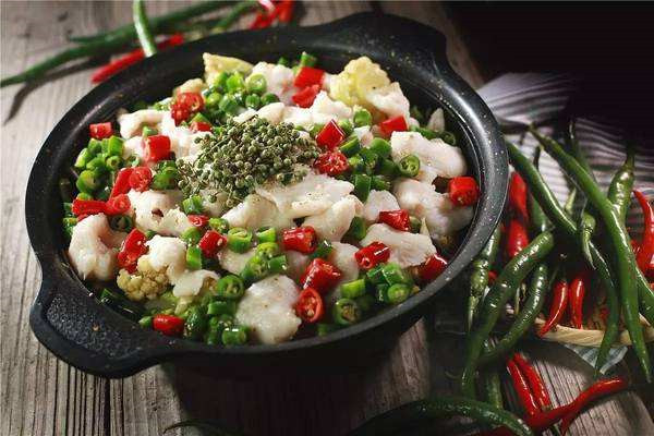 石鍋鮮石鍋魚(yú)