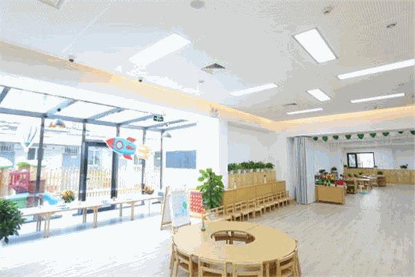 楓葉幼兒園加盟