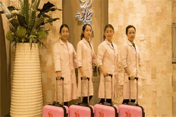花漾俏媽產(chǎn)后修復(fù)管理中心加盟