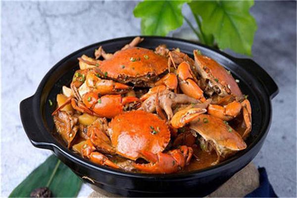 小胖大嘴肉蟹煲