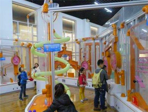 量子家兒童科學(xué)樂園加盟