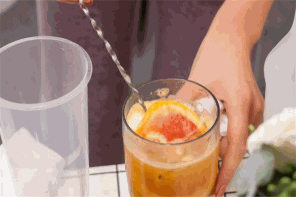 快樂茶飲加盟