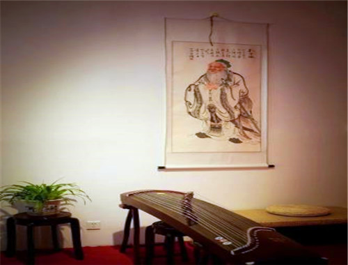 泓德國(guó)學(xué)館