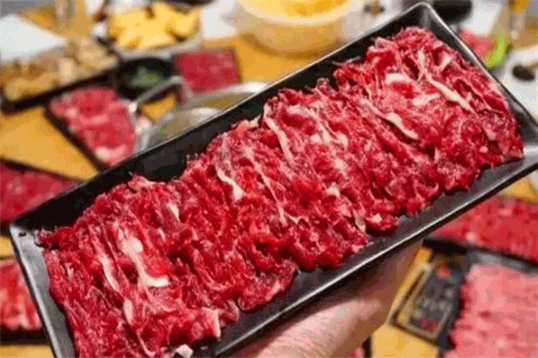 牛兒源牛肉火鍋加盟
